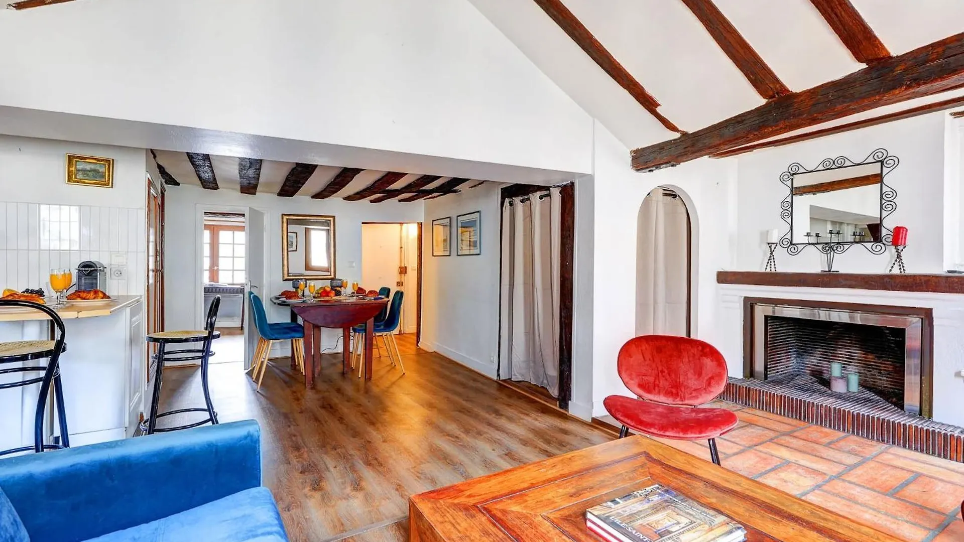 Ile Saint-Louis - 2Br - Cityapartmentstay Paris Fransa